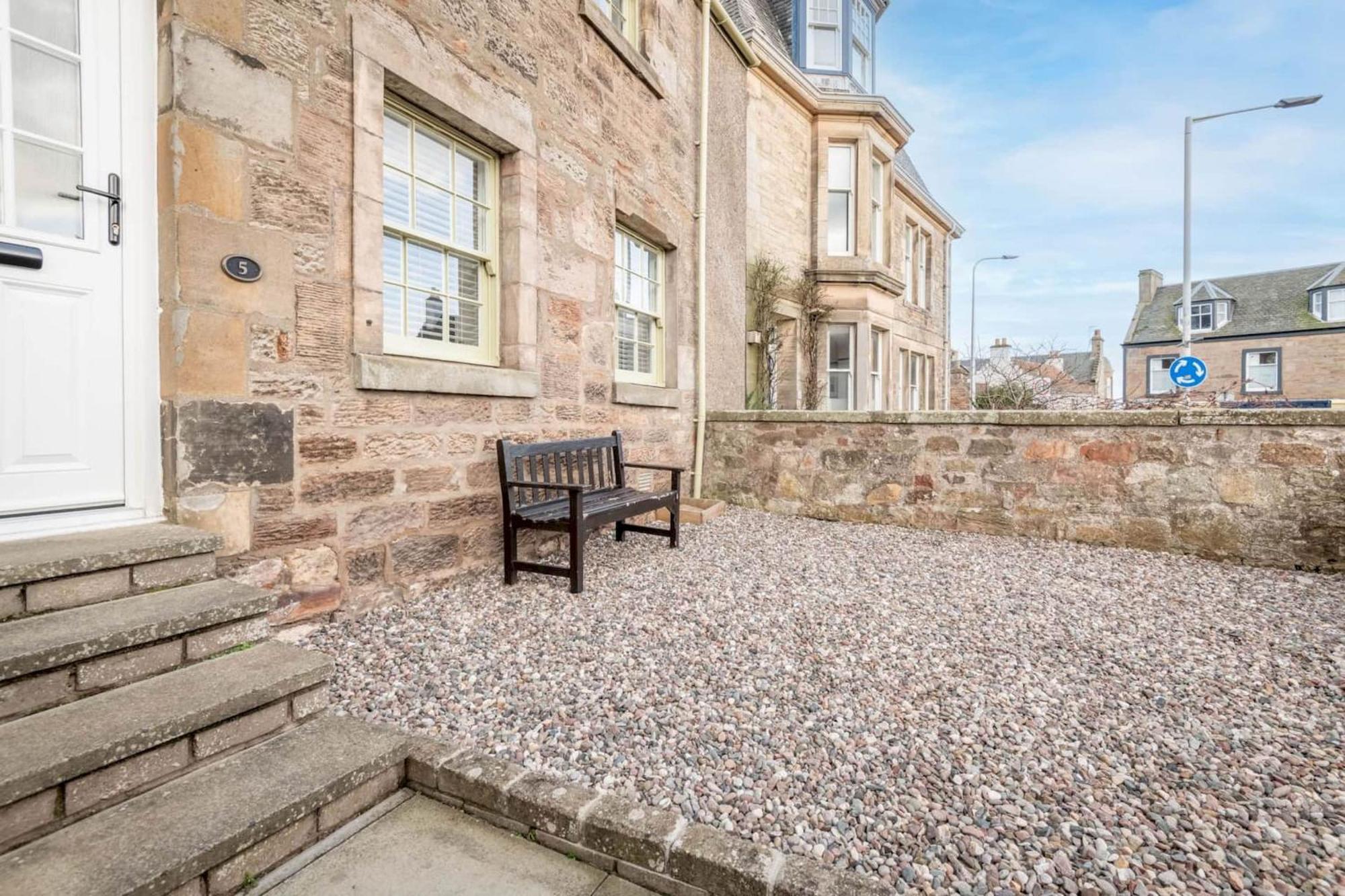 Crail Town House Villa Exterior photo